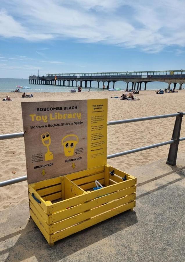 Centrally Located Boscombe Beach Apart With Parking Борнмут Экстерьер фото