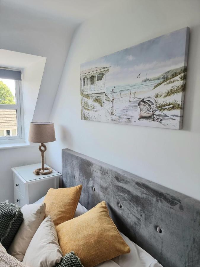 Centrally Located Boscombe Beach Apart With Parking Борнмут Экстерьер фото